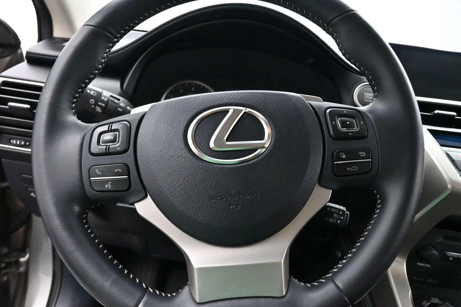 Used 2016 Atomic Silver Lexus F Sport image 18