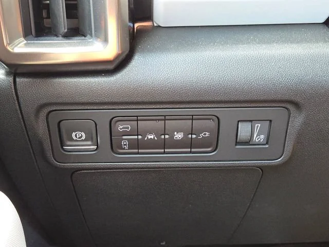 2025 GMC HUMMER EV 2X - Photo 24