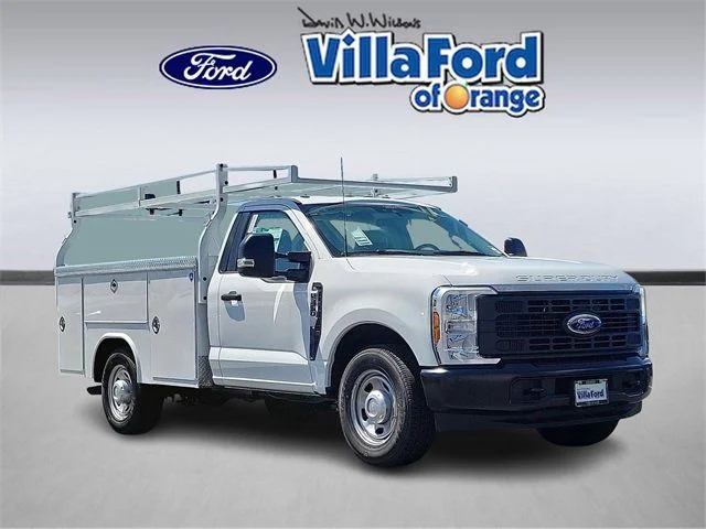 2025 Ford F-350 XL Regular Cab 145-In SRW's photo