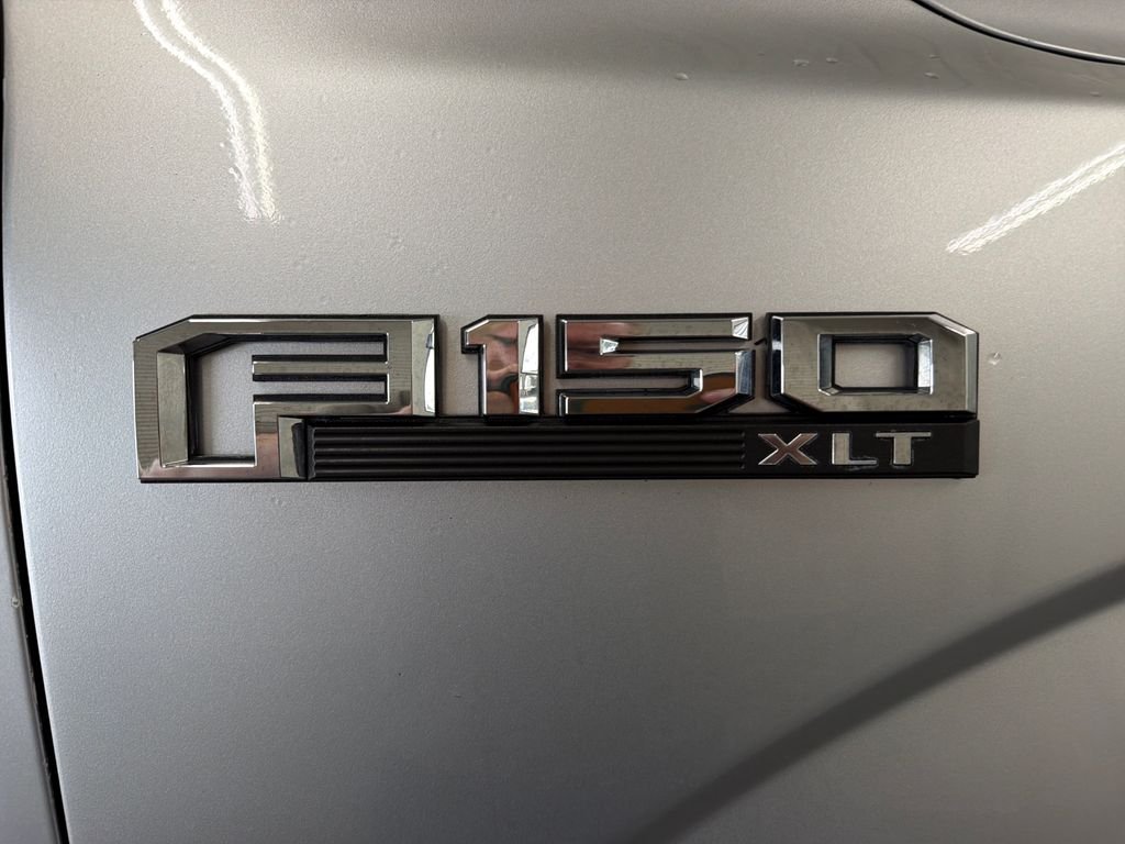 Used 2017 Silver Ford XLT image 26