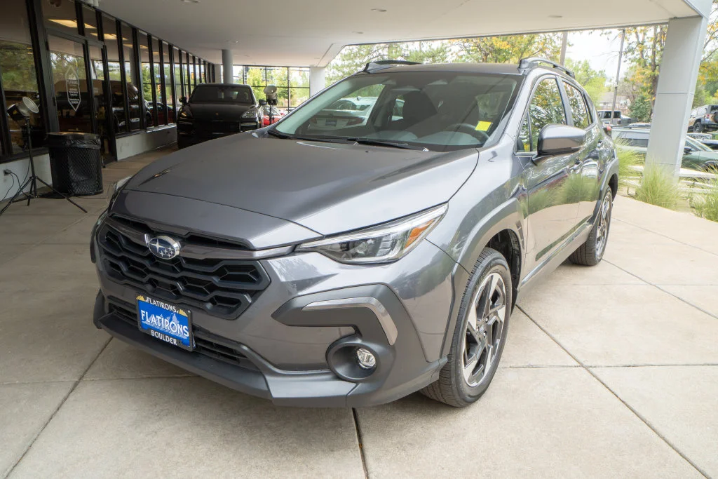 Used 2025 Gray Subaru Limited image 3