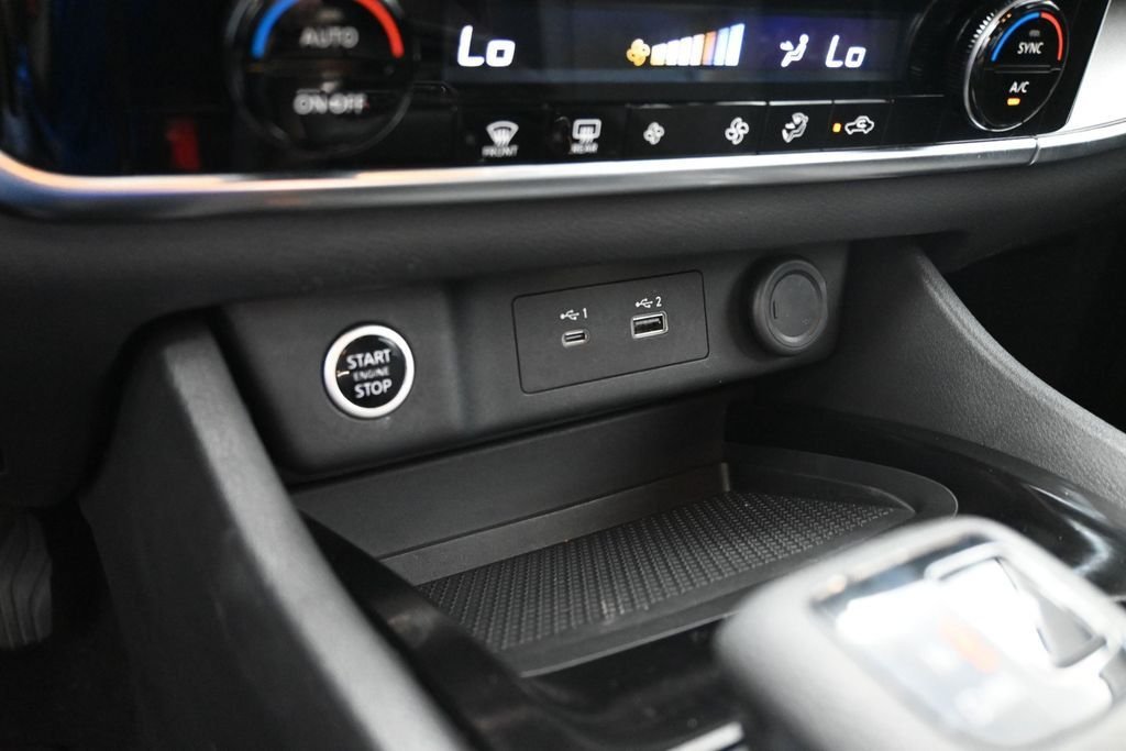 Used 2022 Black Nissan SV image 24