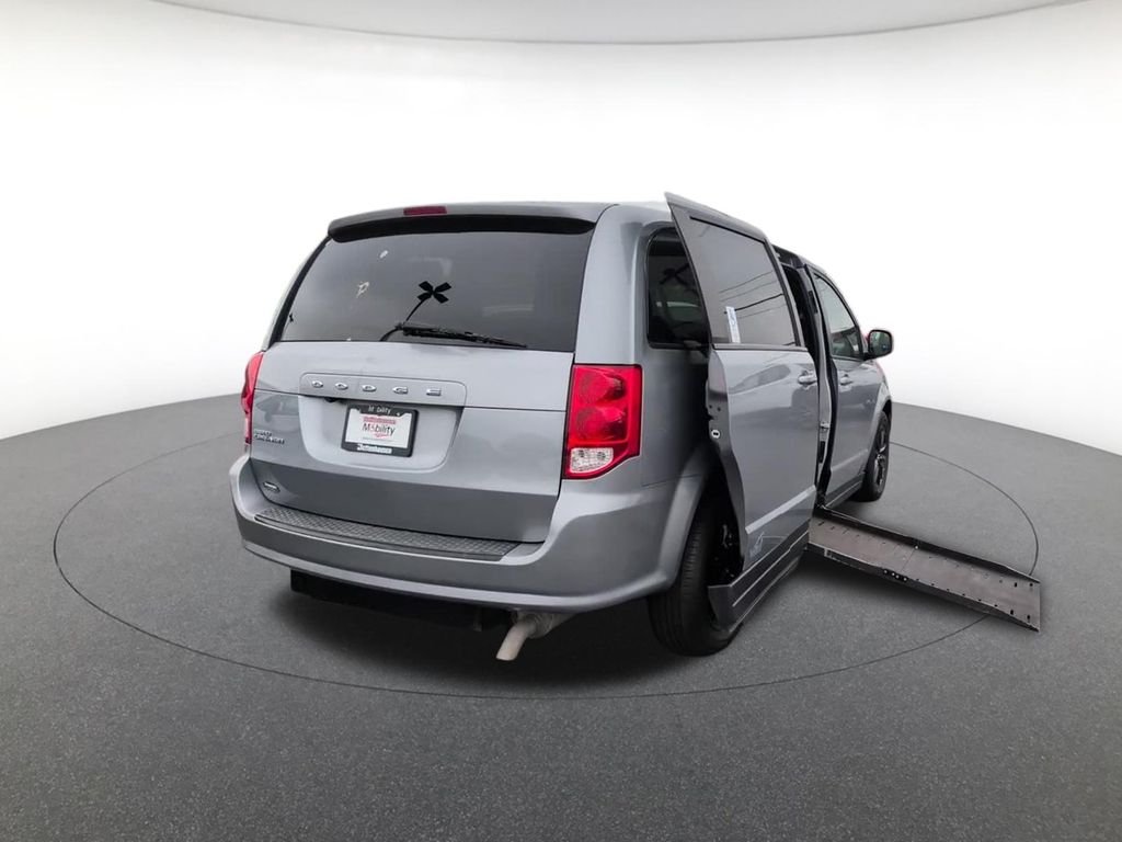 2019 Dodge Grand Caravan SE Plus - Photo 5