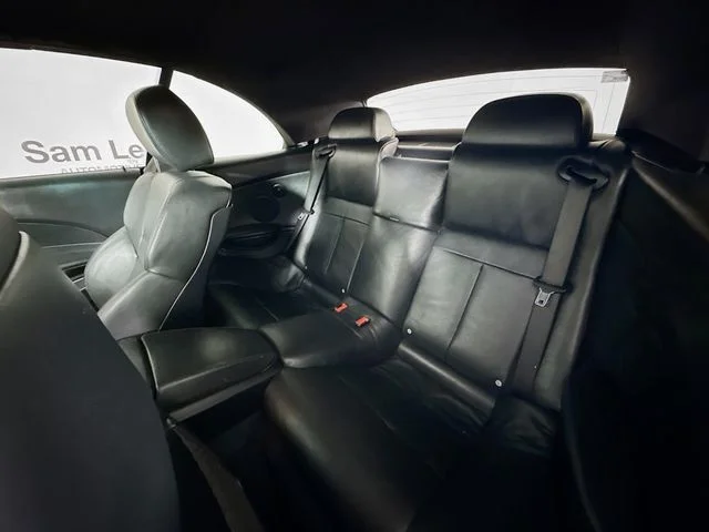 Used 2007  BMW Convertible image 30