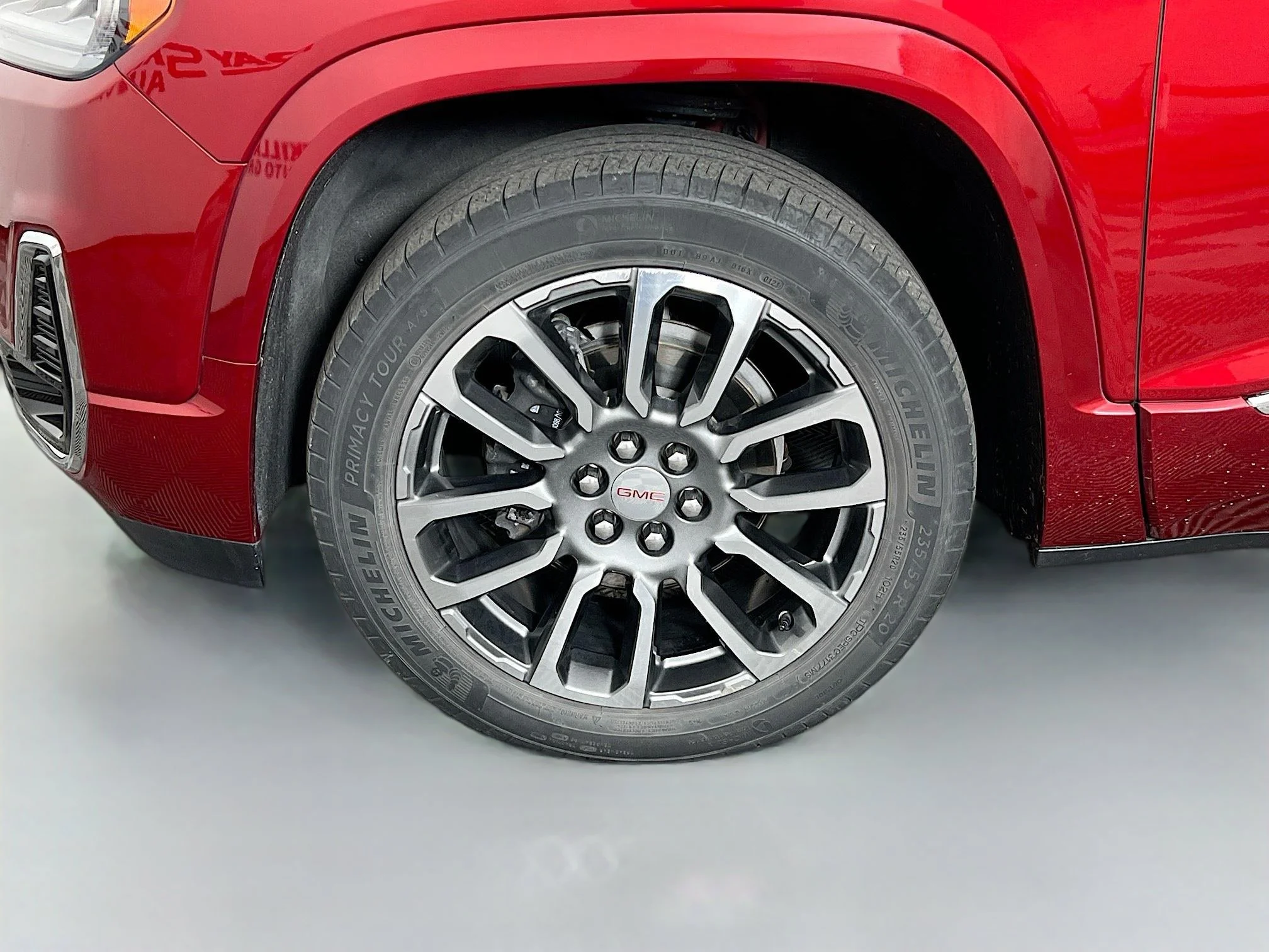 Used 2021 Cayenne Red Tintcoat GMC DENALI image 30