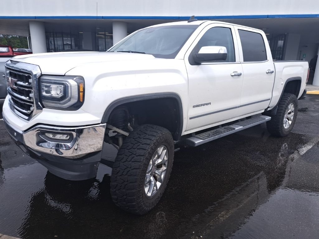 Used 2017 White GMC SLT image 1