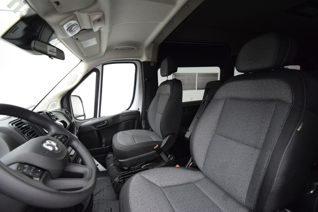 New 2026 Bright White Clearcoat RAM High Roof image 38