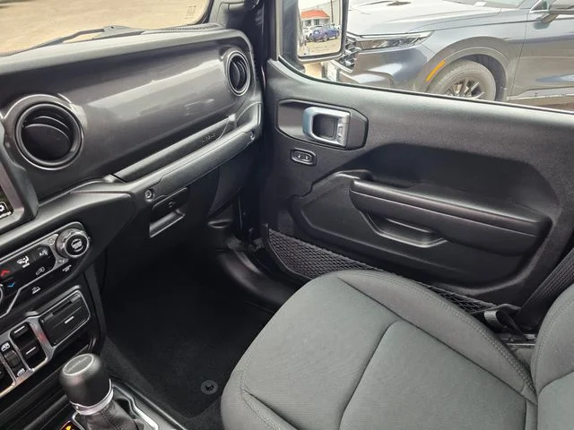 2021 Jeep Gladiator California Edition - Photo 33