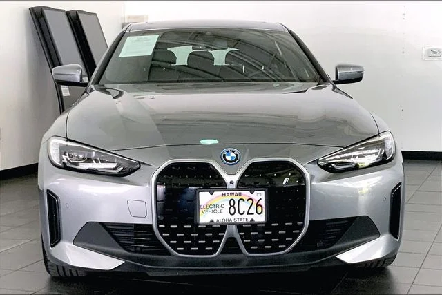Used 2023 Skyscraper Grey Metallic BMW eDrive35 image 3