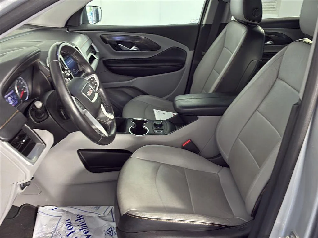 Used 2019 Quicksilver Metallic GMC SLT image 23