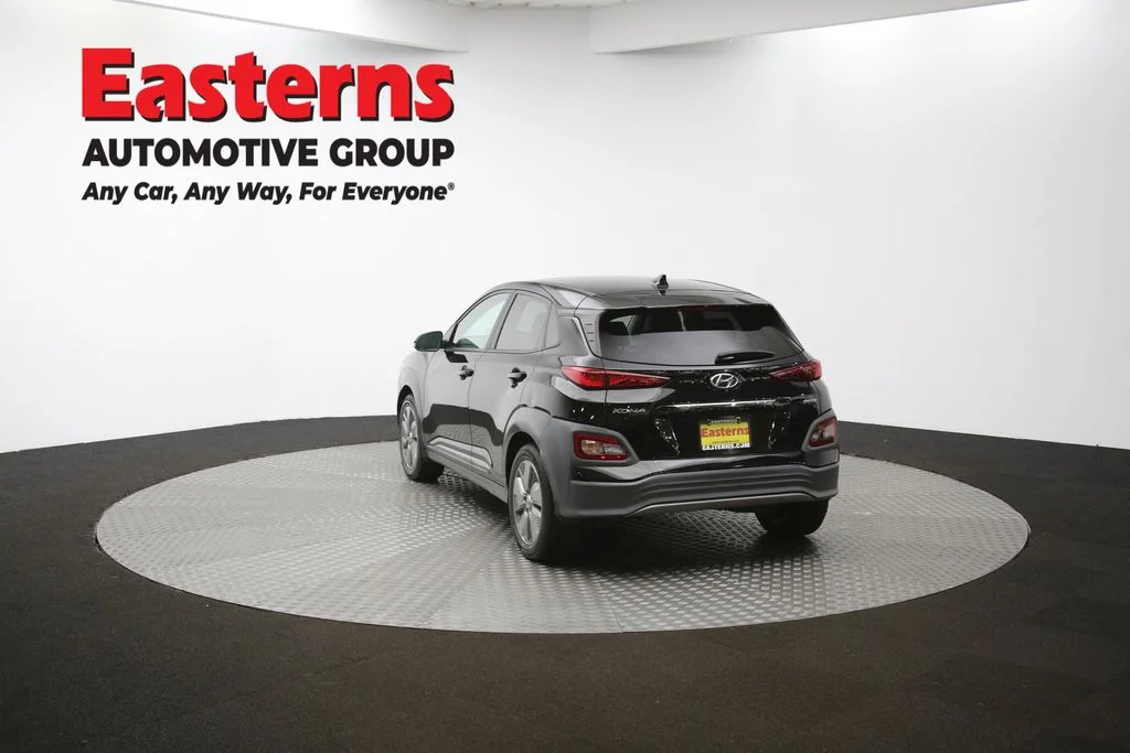Used 2021 Black Hyundai Ultimate image 64