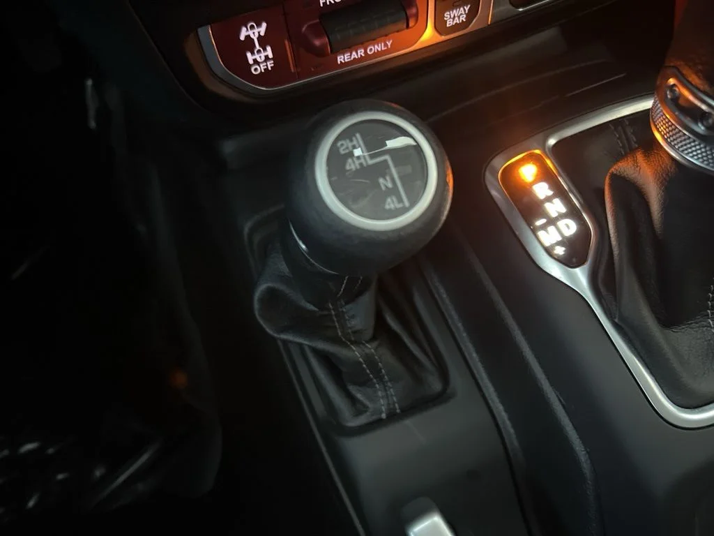 2025 Jeep Gladiator Rubicon - Photo 33