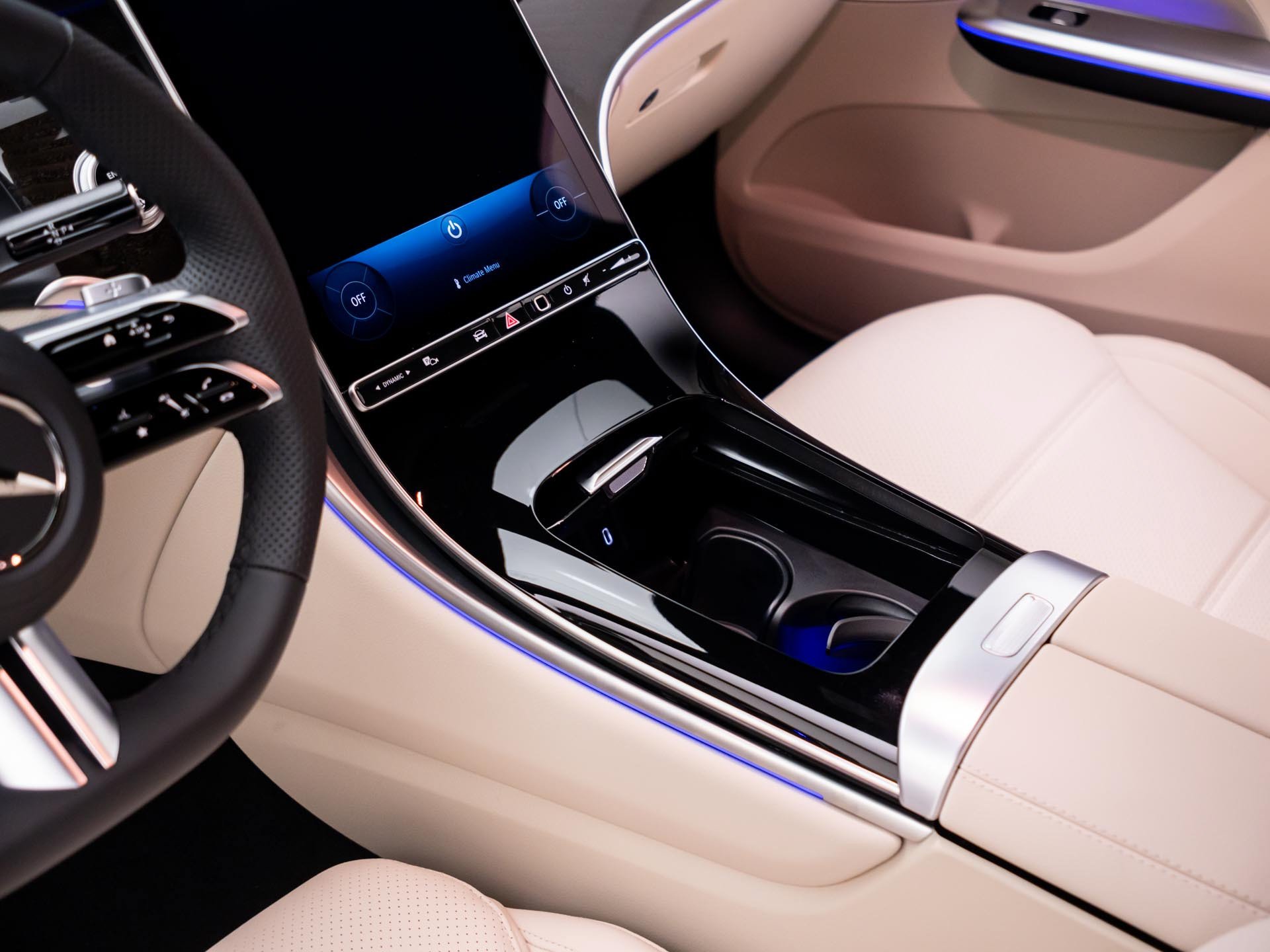 New 2027 White Mercedes-Benz GLC 300 Coupe image 12