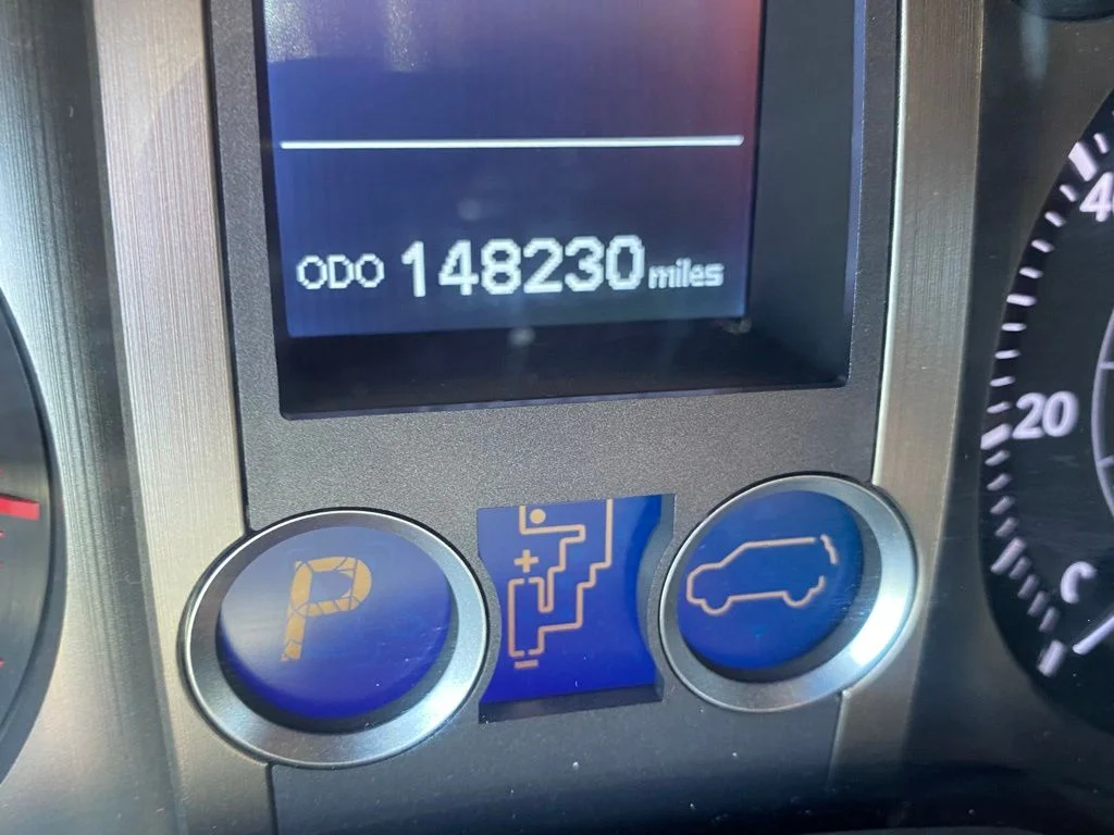 Used 2014 Gray Lexus 460 image 5
