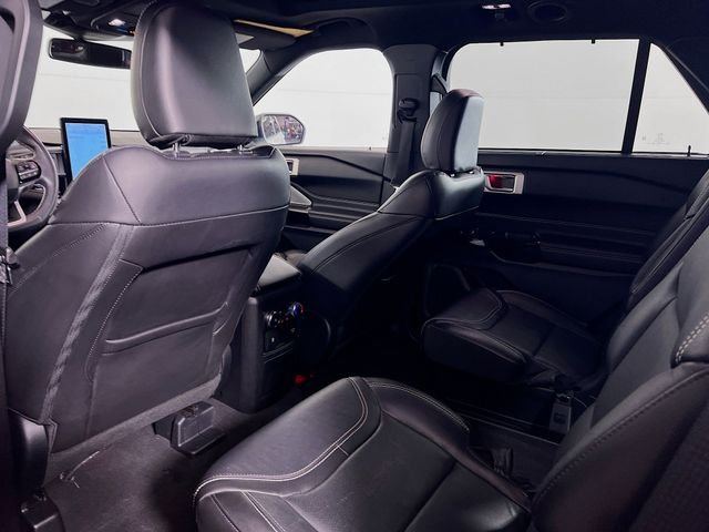 2022 Ford Explorer ST - Photo 22