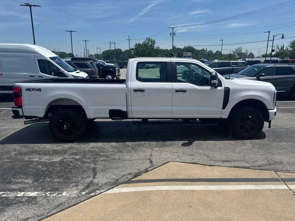 Certified Used 2024 Oxford White Ford XL image 2