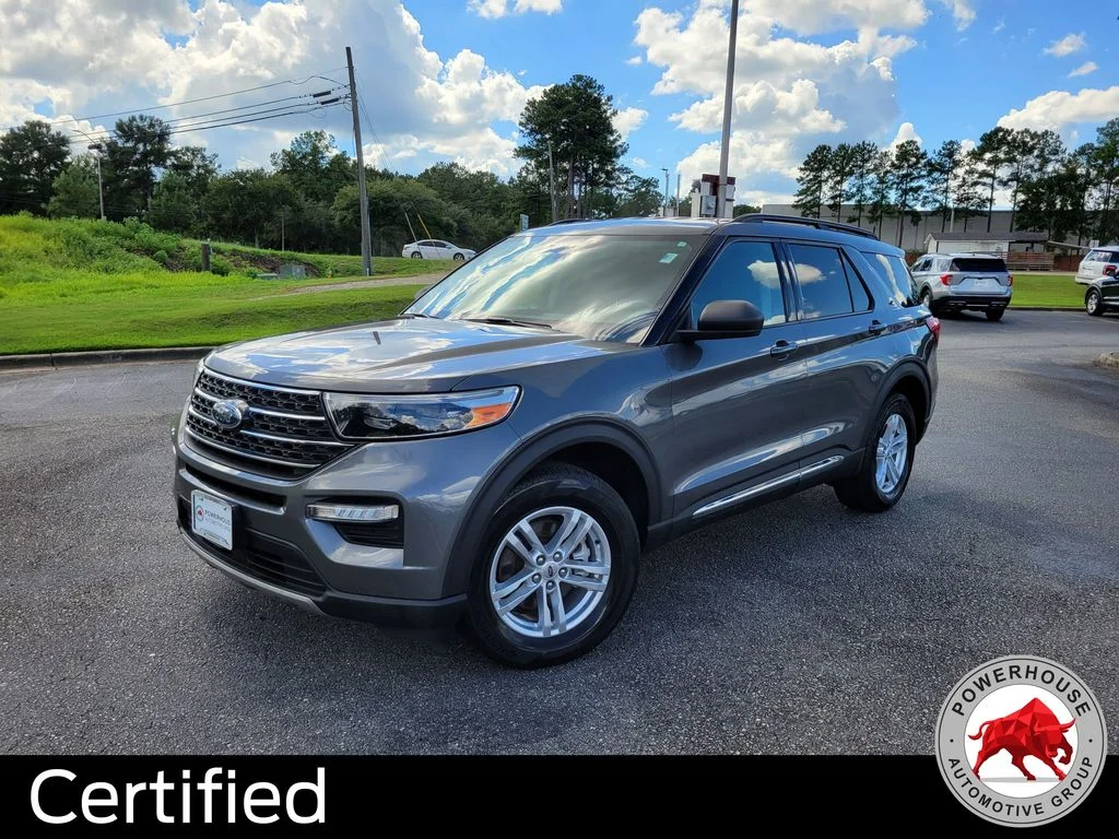 Used 2023 Gray Ford XLT image 2