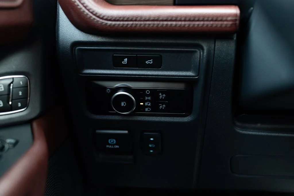 Used 2024 Black Ford Limited image 13