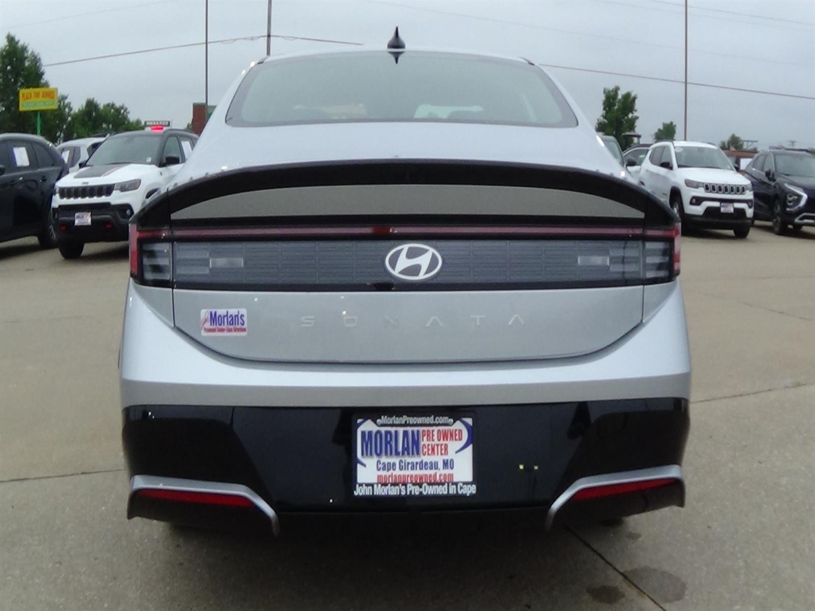 Certified Used 2025 Aero Silver Metallic (t4a) Hyundai SEL image 7
