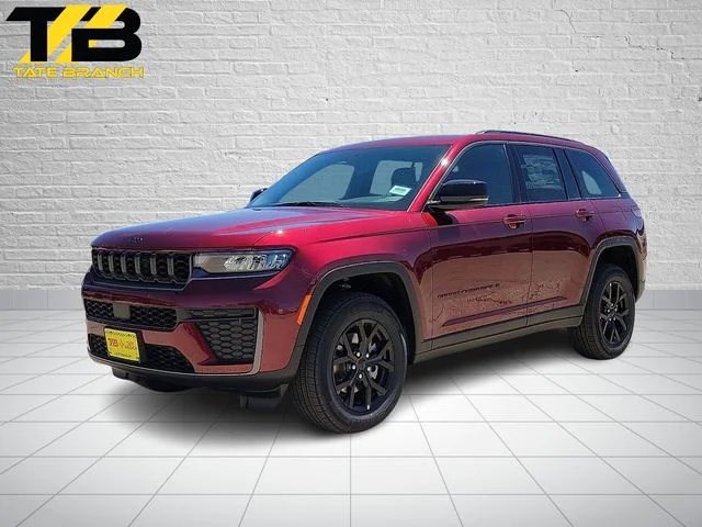 2026 Jeep Grand Cherokee Laredo Altitude 4x4's photo