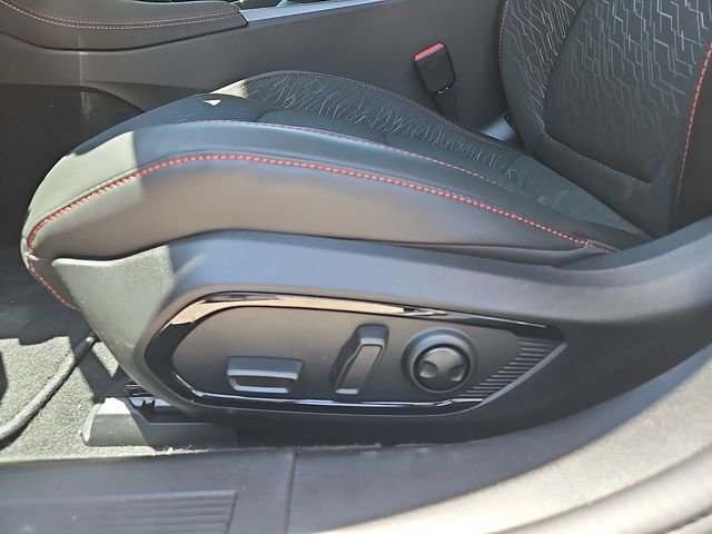 New 2026 White Knuckle Exterior Paint Dodge Scat Pack image 14