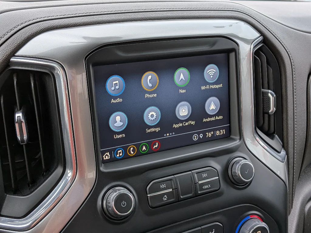 Used 2022 Summit White Chevrolet LTZ image 13