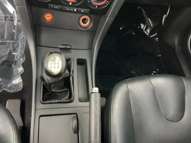 Used 2004 Black Mica Mazda s Base image 18