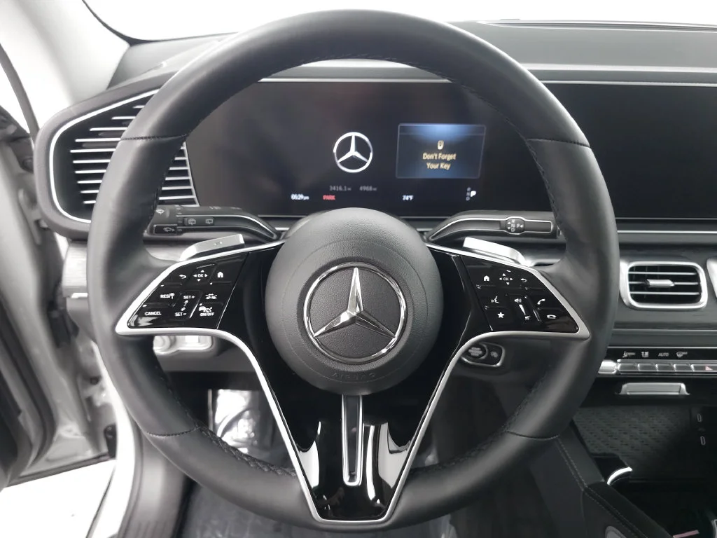 Certified Used 2026 MANUFAKTUR Alpine Gray Mercedes-Benz GLE 350 image 12
