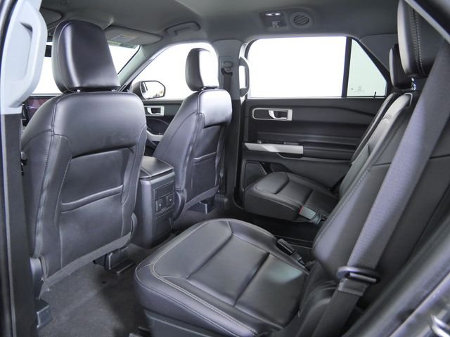 Certified Used 2023 Gray Ford XLT image 16