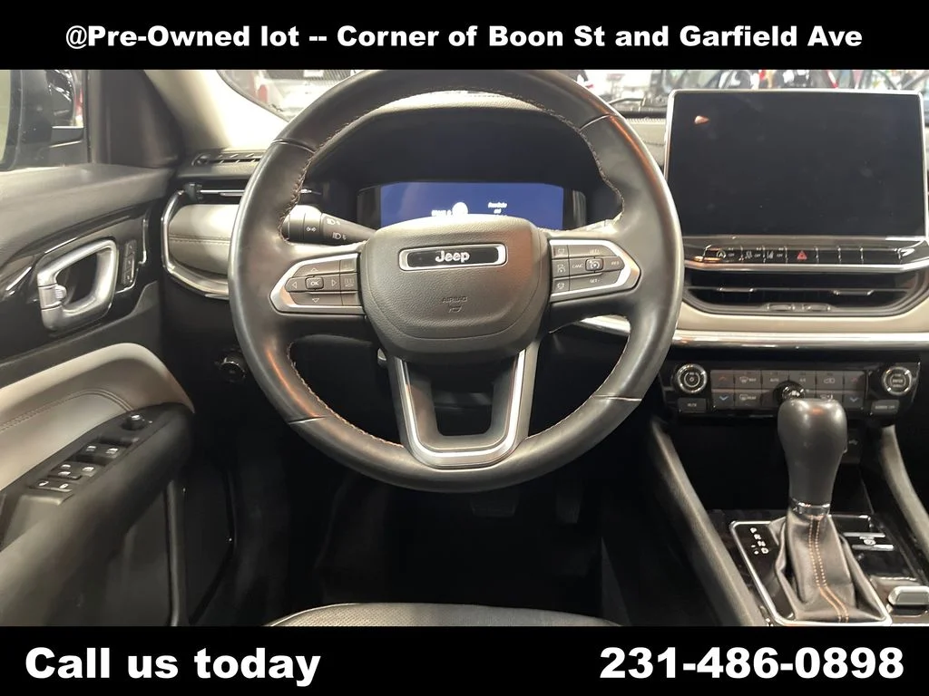 Used 2022 Gray Jeep Limited image 17