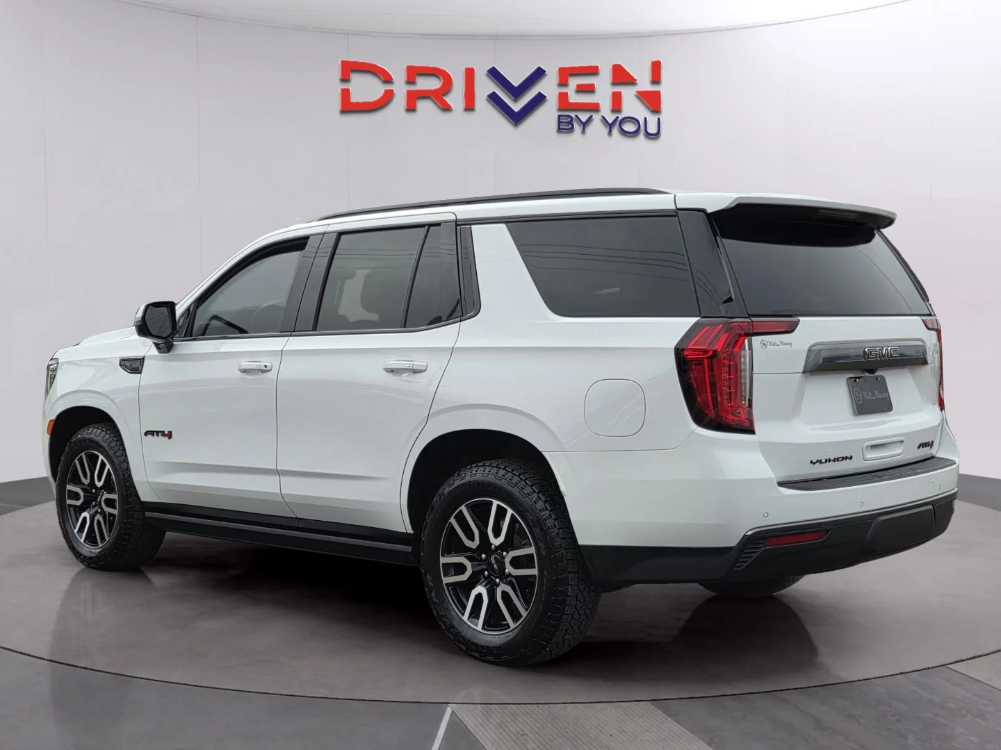 Used 2023 Summit White GMC AT4 image 2