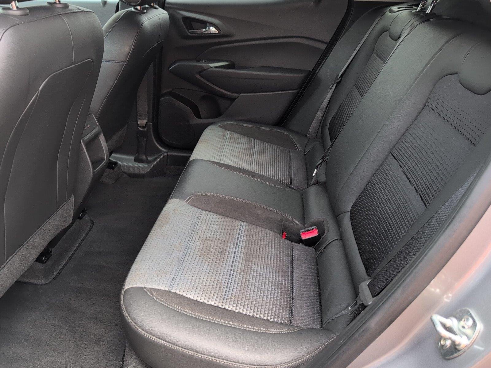 Used 2025 Sterling Gray Metallic Chevrolet LT image 33