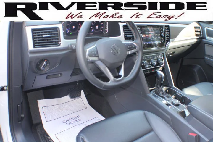 Used 2023 White Volkswagen 3.6L V6 SE w/Technology image 7