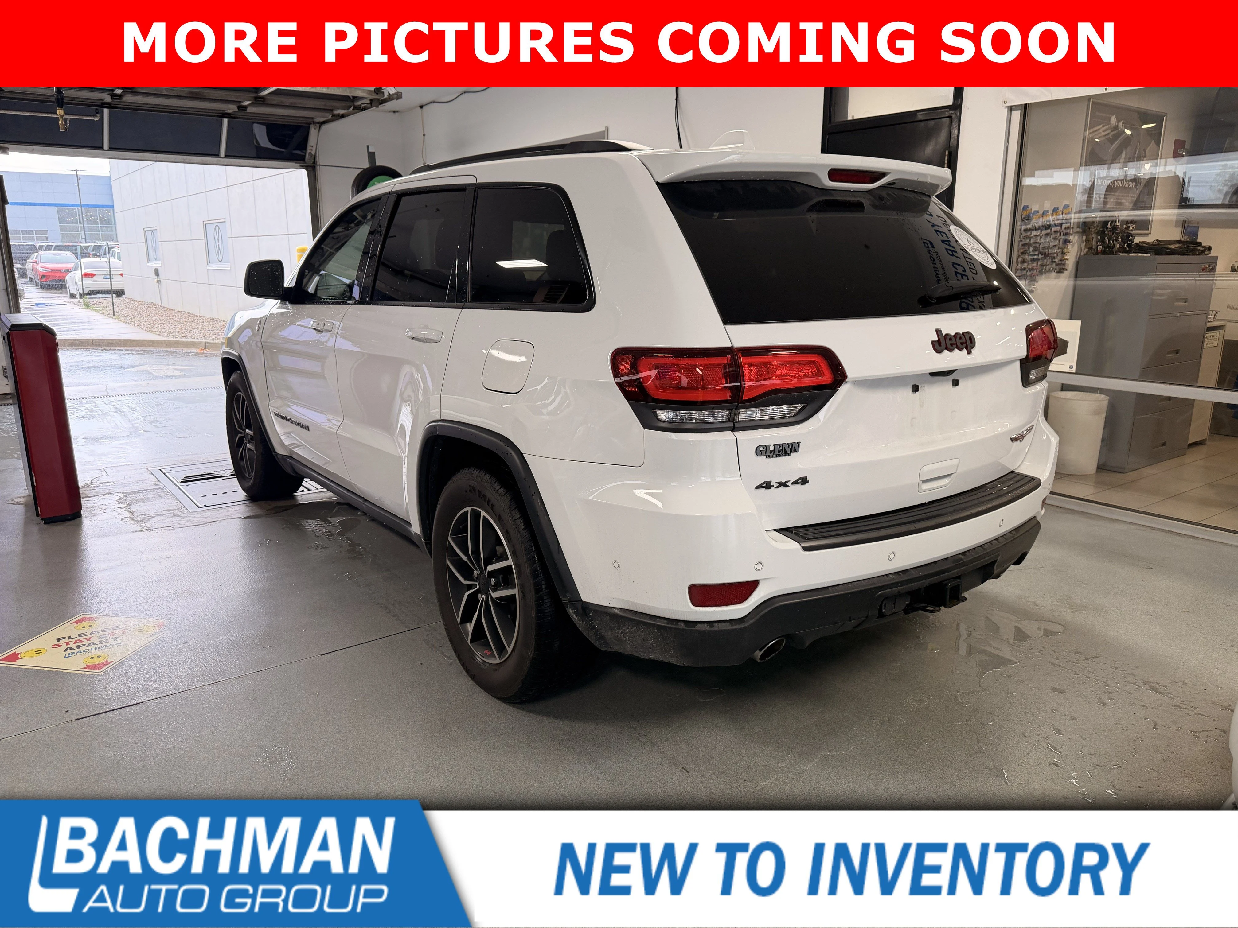 Used 2021 Bright White Clearcoat Jeep Trailhawk image 3