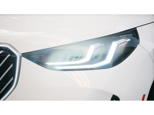 New 2026 Alpine White BMW  image 6