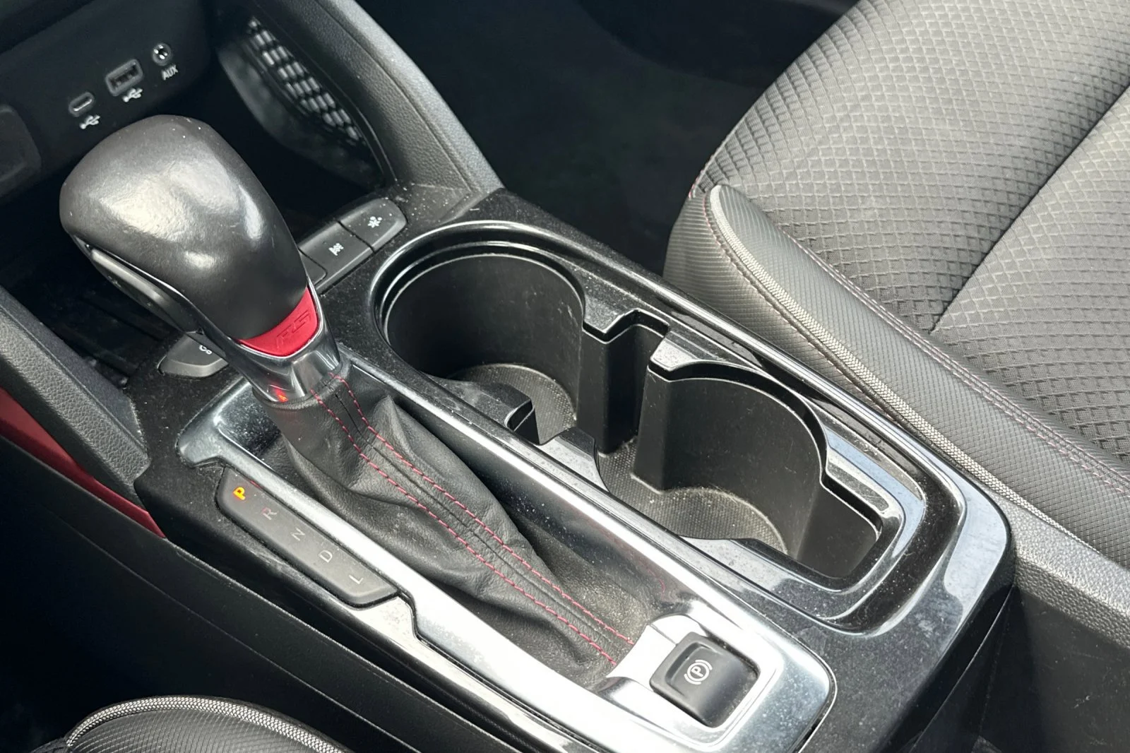 Used 2022 Oasis Blue Chevrolet RS image 21
