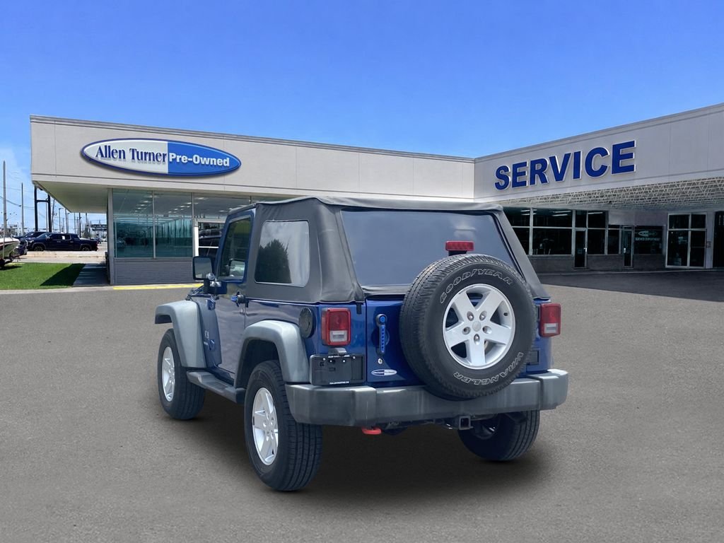 Used 2009 Deep Water Blue Pearlcoat Jeep X image 6
