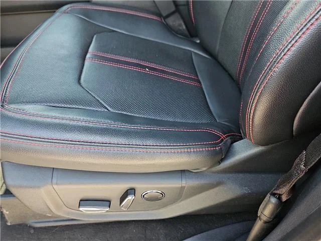 Used 2024 Agate Black Metallic Ford Limited 4x4 image 16