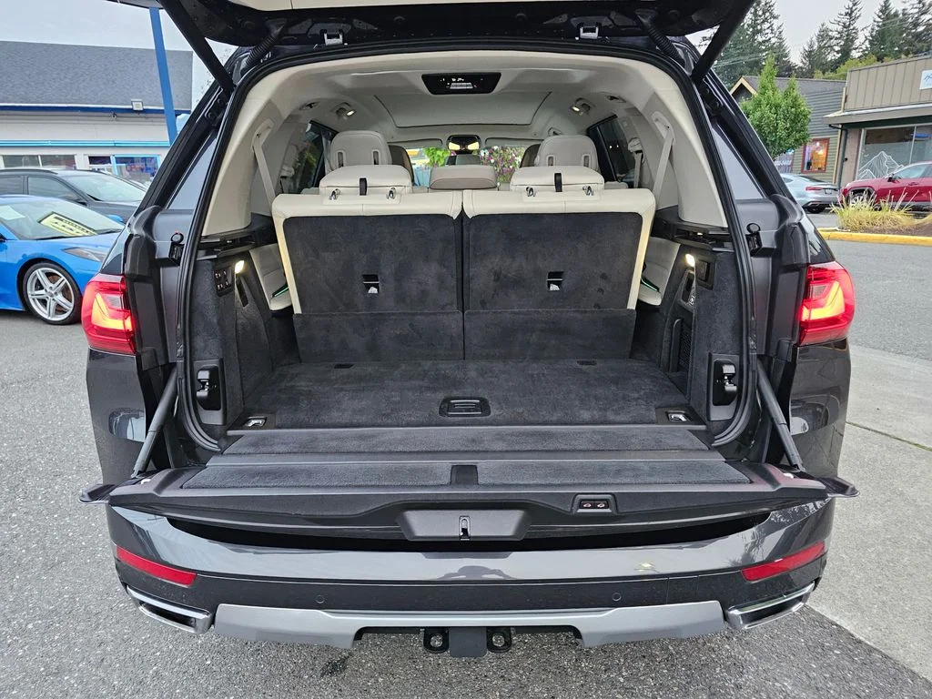 2020 BMW X7 40i - Photo 17