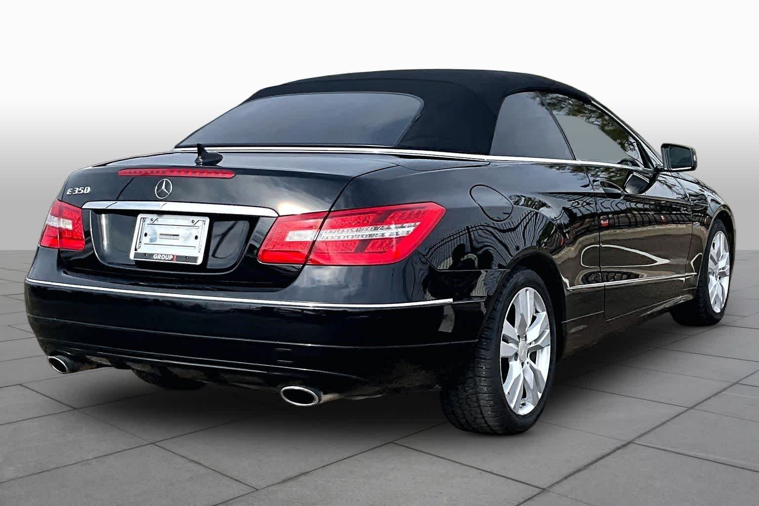 Used 2012  Mercedes-Benz E 350 image 12