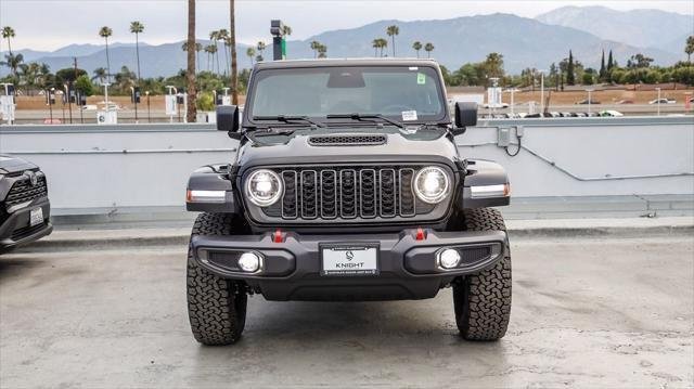 New 2026 Black Clear-Coat Exterior Paint Jeep Rubicon image 3