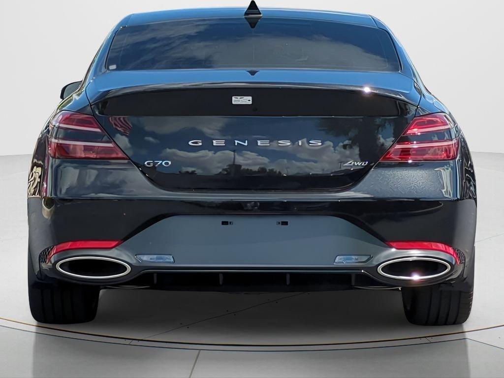 2026 GENESIS G70 Standard - Photo 6
