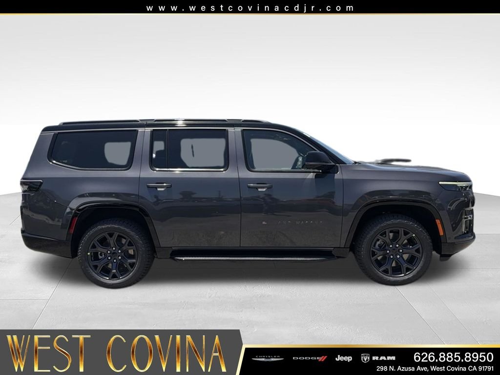 New 2026 Baltic-Gray Metallic Clear-Coat Exterior Paint Jeep Upland image 6