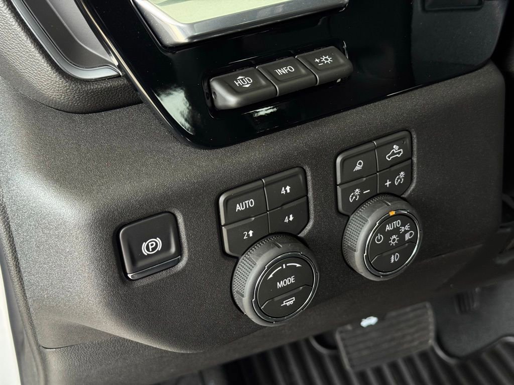 2026 Chevrolet Silverado 2500 HD LTZ - Photo 34