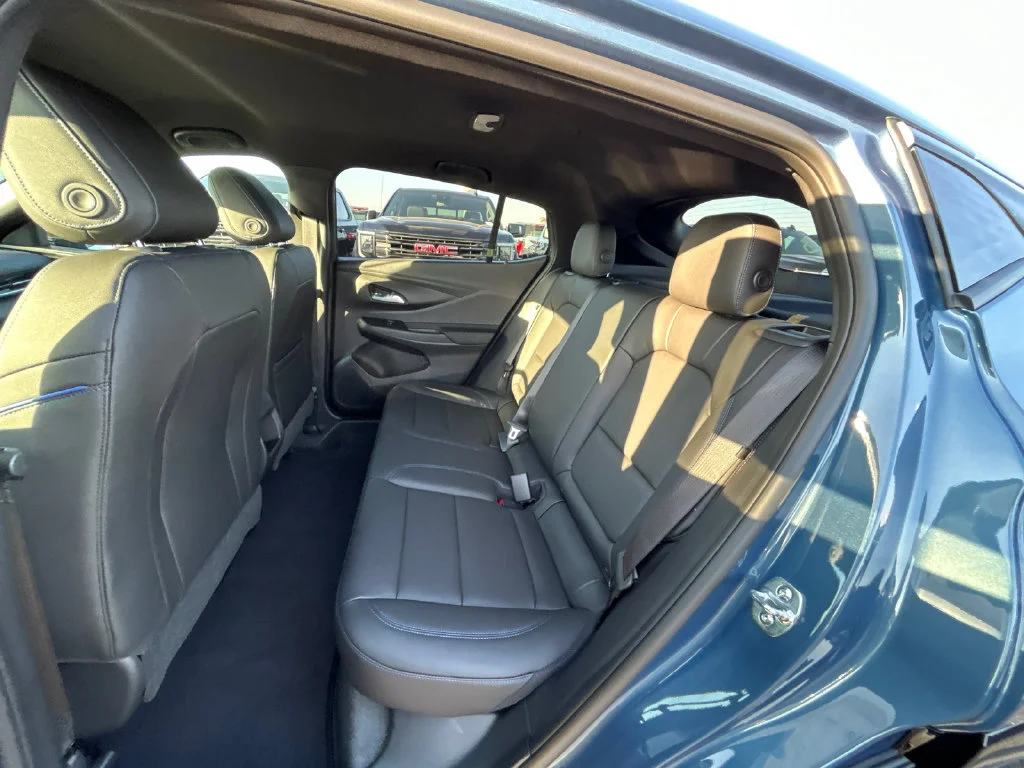 2026 Buick Envista Sport Touring - Photo 33