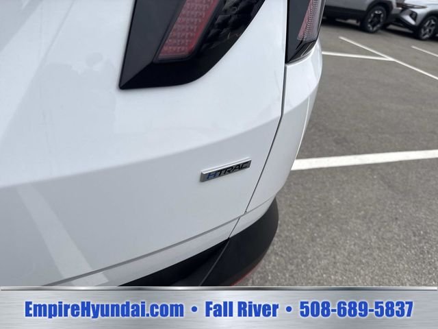 Used 2023 White Pearl Hyundai SEL image 6