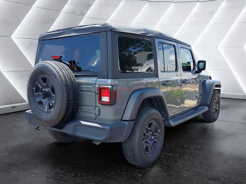 Used 2022 Gray Jeep Unlimited Sport image 4