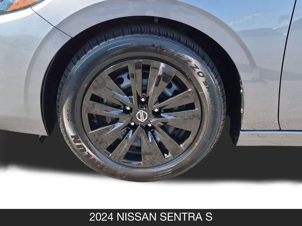 Used 2024 Gray Nissan S image 11