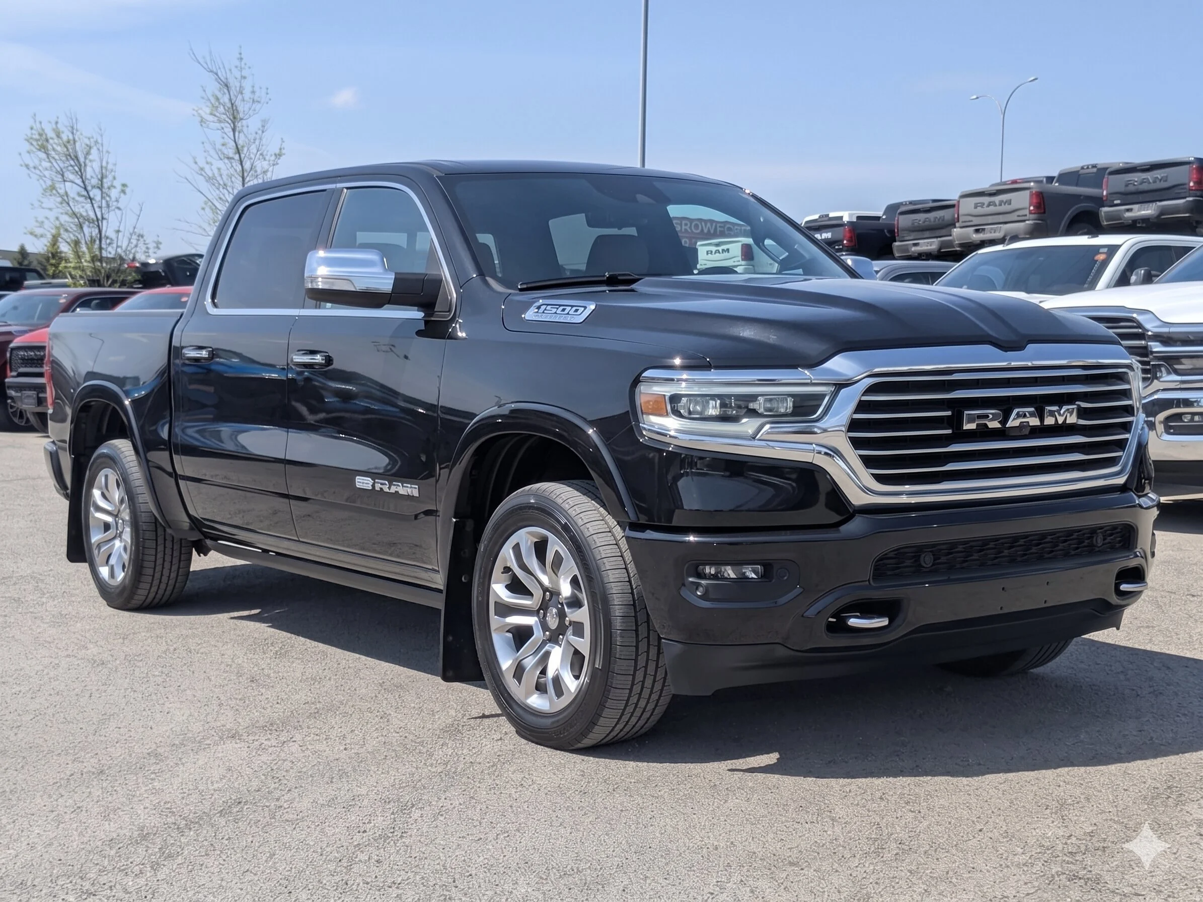 Used 2022 Black RAM Limited Longhorn - Level I - Dual Pane Sunroof - Leather - Harman/Kardon Audio - Advanced Safety & M image 2