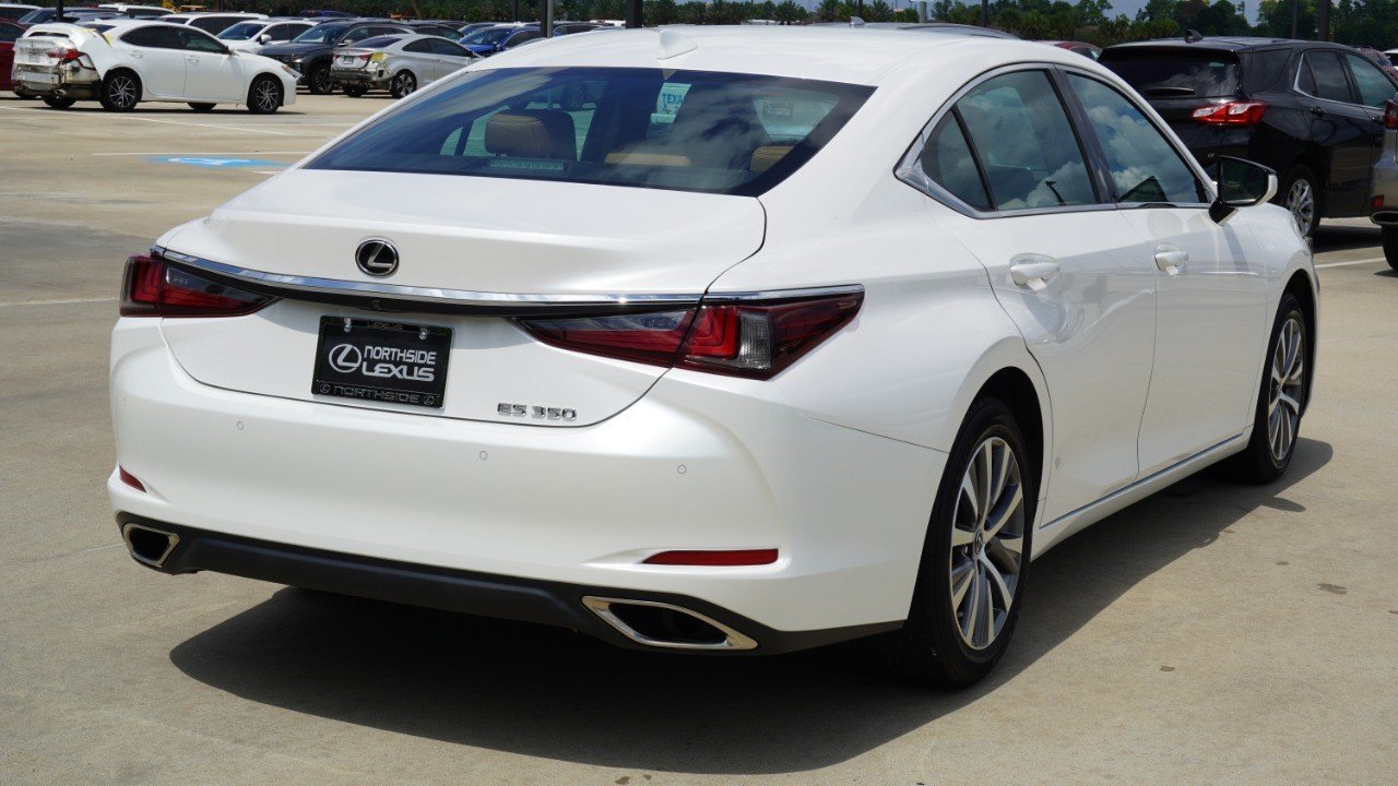 Certified Used 2021 White Lexus ES 350 image 6